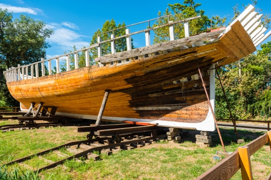 boat restoration
