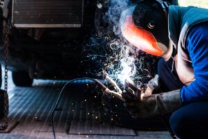 Car Welding Near Me [Locator Map + Guide + FAQ}