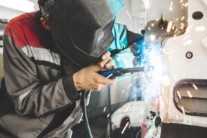 Car Welding Near Me [Locator Map + Guide + FAQ}